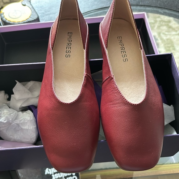 empress Shoes Empress Red Flats Like New Condition Poshmark